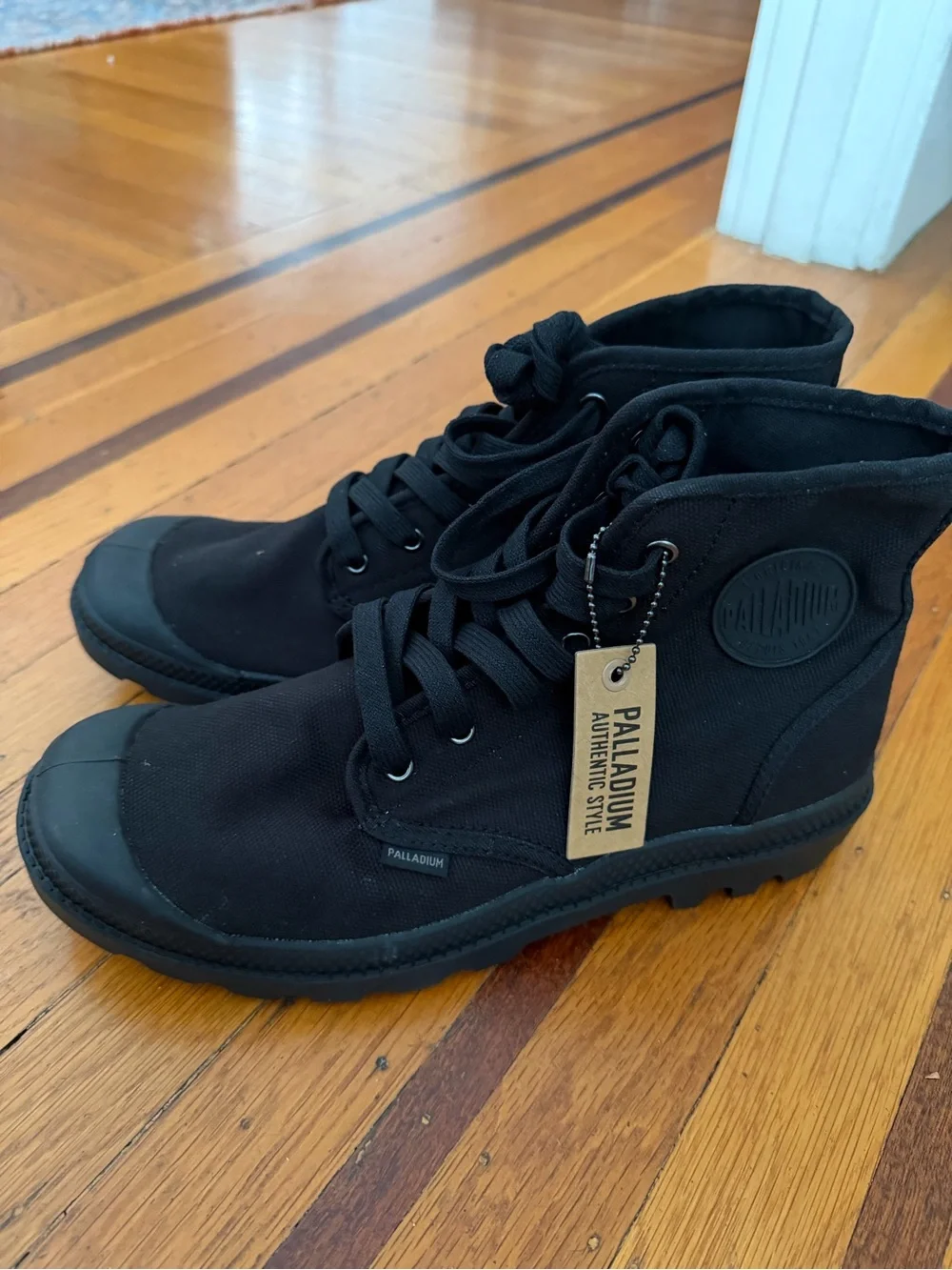 NEW Men’s Palladium PAMPA HI black canvas shoes boots 10